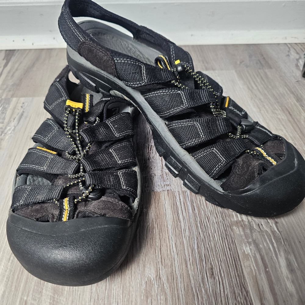 KEEN Newport H2 Sandals Men 13 Black Yellow Hiking Water Shoes Gorpcore Sport